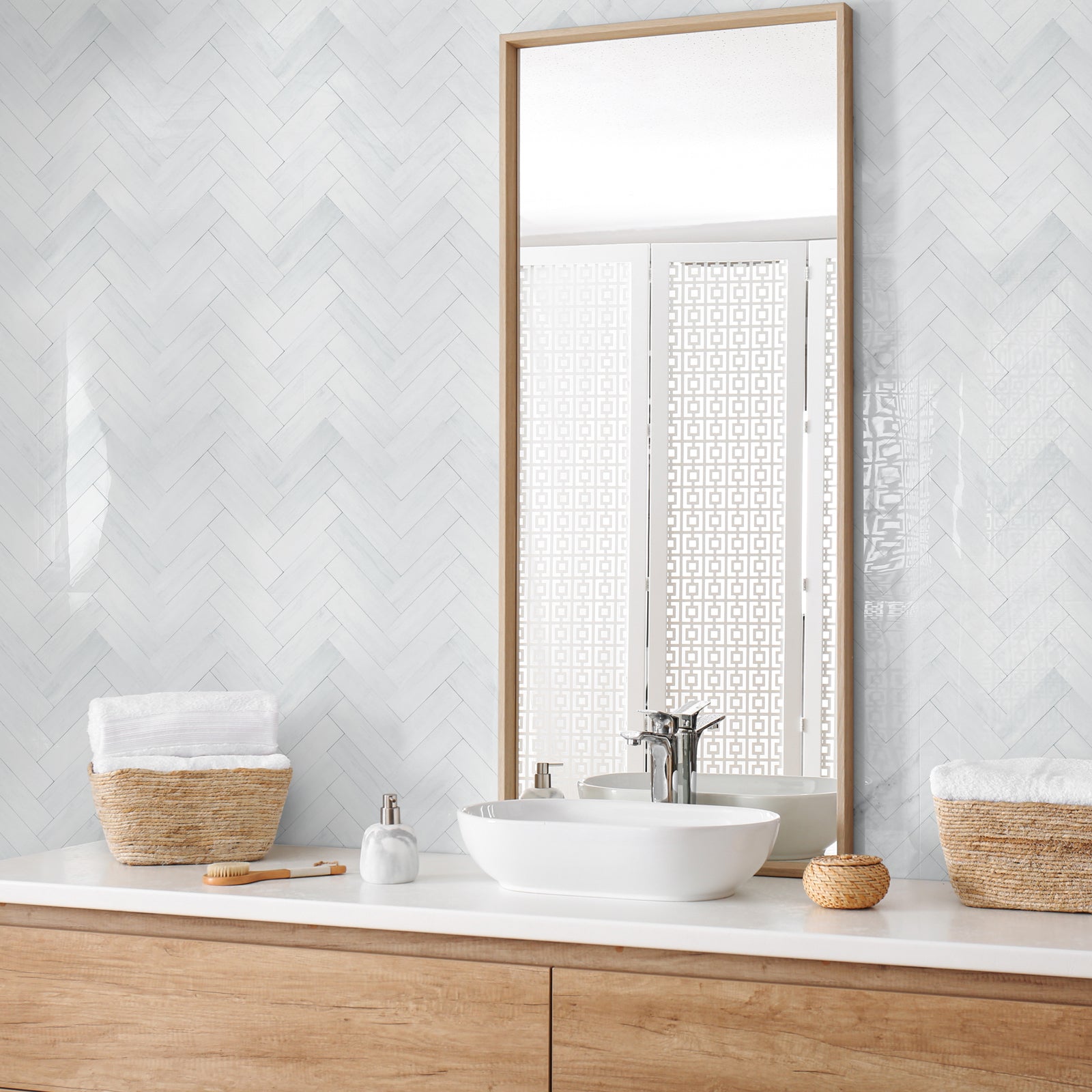 bathroom tile adhesive