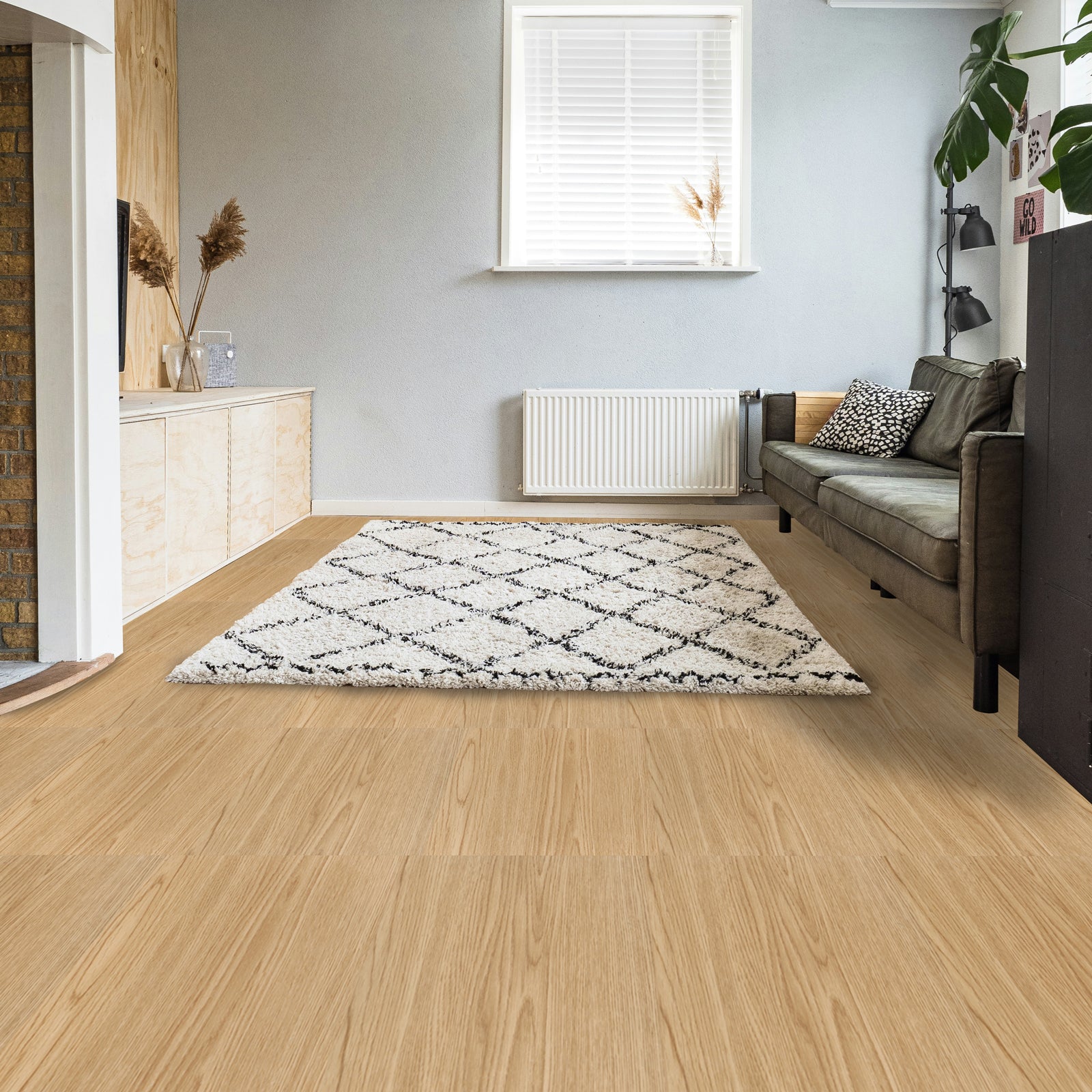 Luxurious finish for living room applications