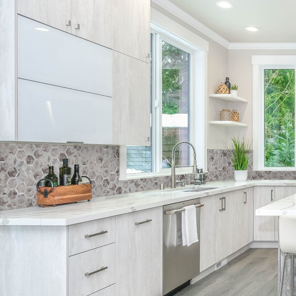 Peel and Stick Tile Backsplash For Kitchen